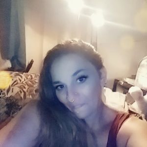 Meet your Posher, Angi